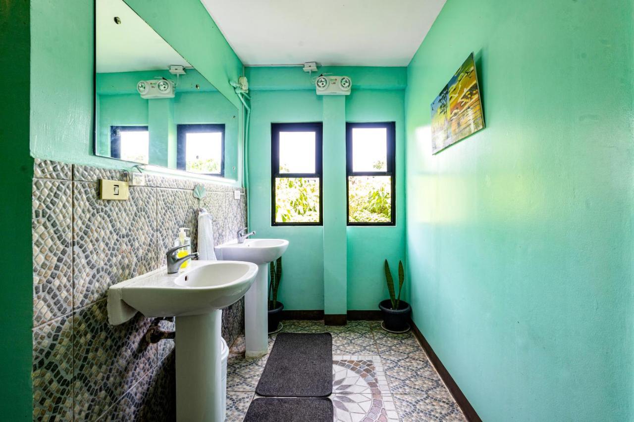 White Shamrock Beach Hotel 발라박 외부 사진