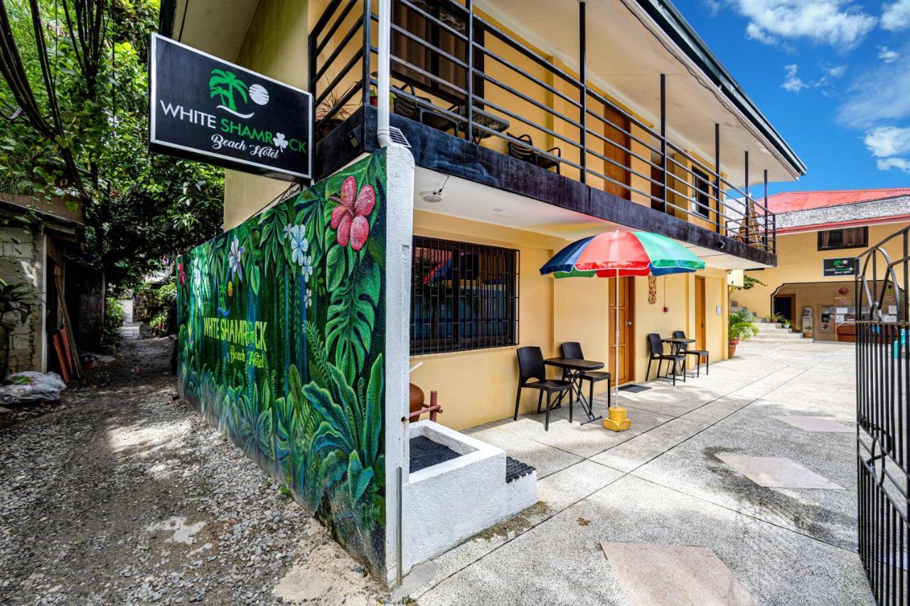 White Shamrock Beach Hotel 발라박 외부 사진